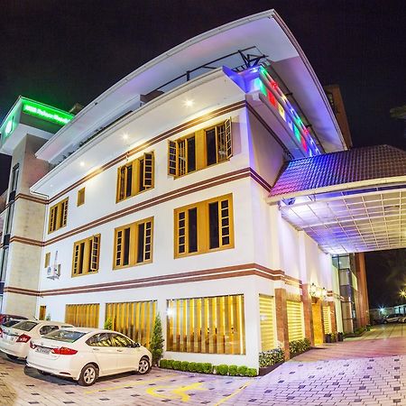 希尔宫水疗酒店 Kochi 外观 照片